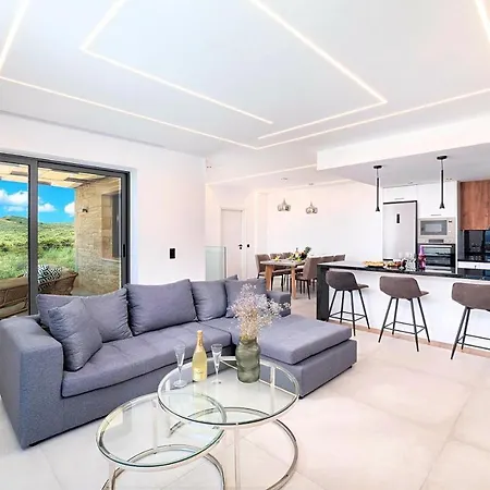 Major * Chania (Crete)