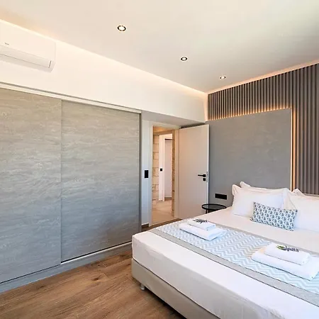 Major Willa Chania (Crete)