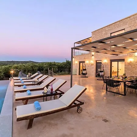 Major Villa Chania (Crete)